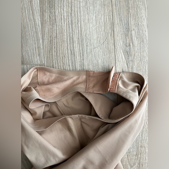 Honeylove Women's Shapewear Bodysuit - Tan - Picture 5 of 7